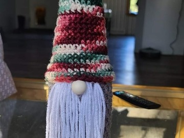 Gnome wine cover